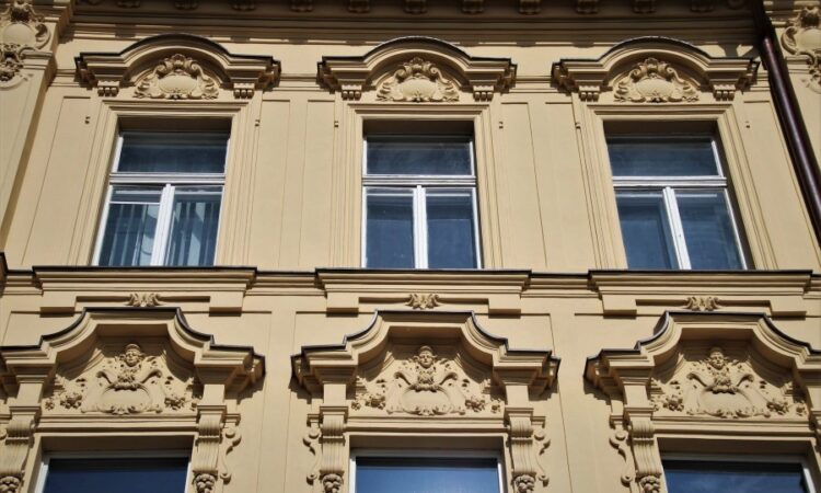Kulturhistorisk vacker fasadputs.